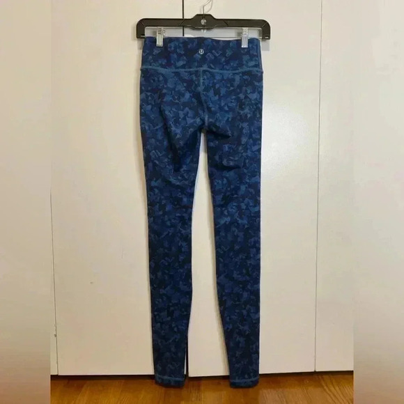 Iululemon Wunder Under Mystic Jungle Hawk Blue Harbor Legging’s Blueblack Size 4 - Picture 4 of 7